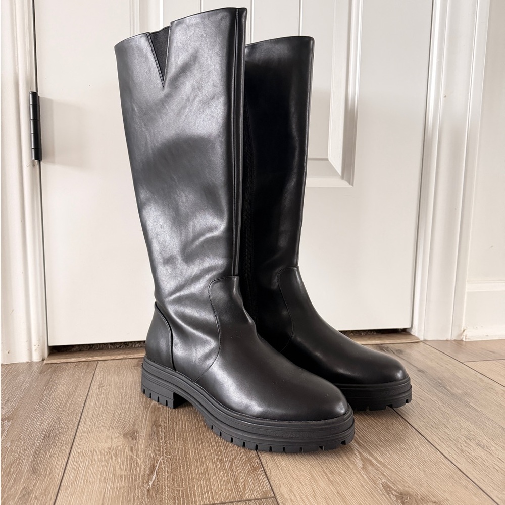 GAP Black Knee-High Leather Boots